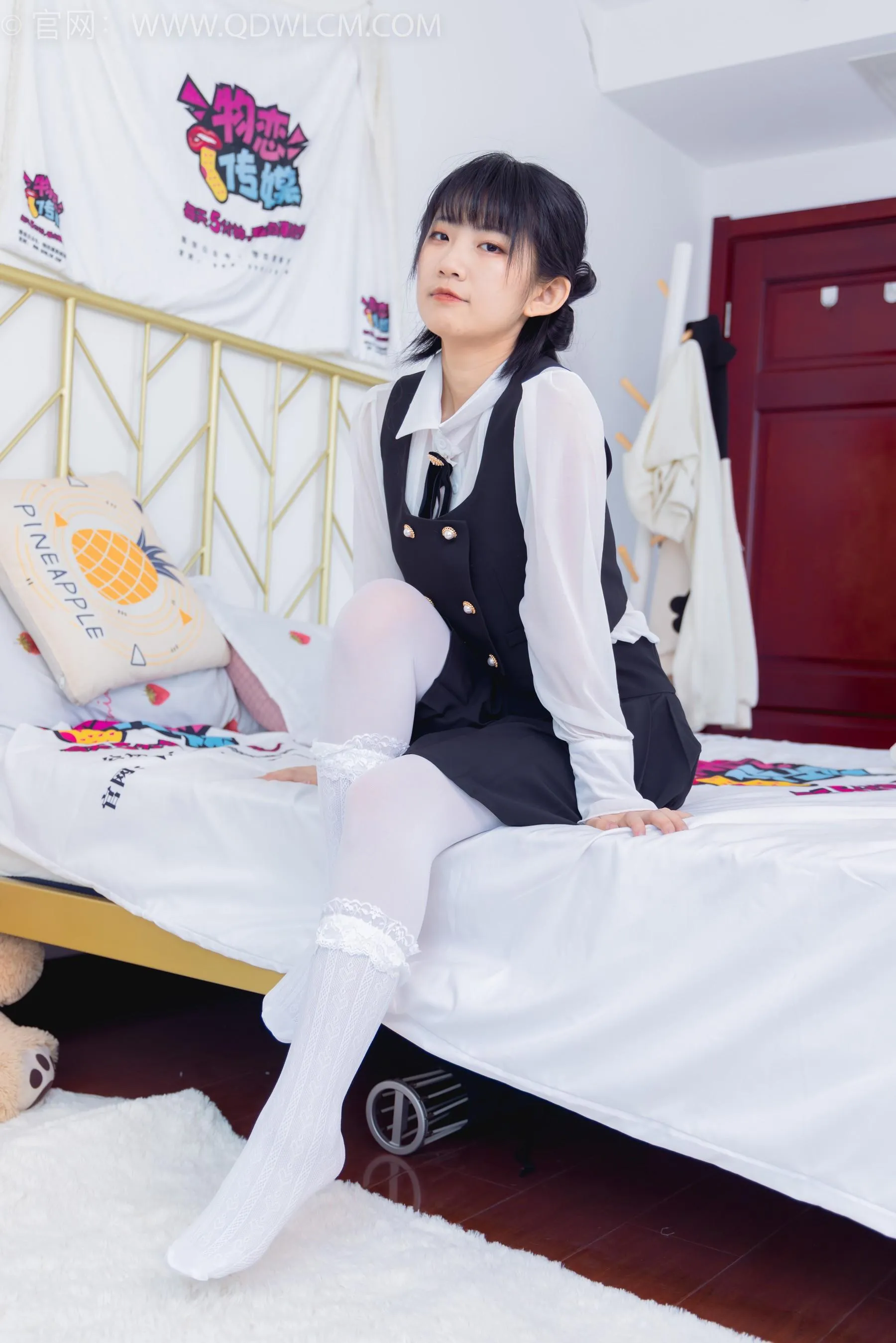 物恋传媒 NO.1555 暗月-蓝莓之恋 [155P]插图1